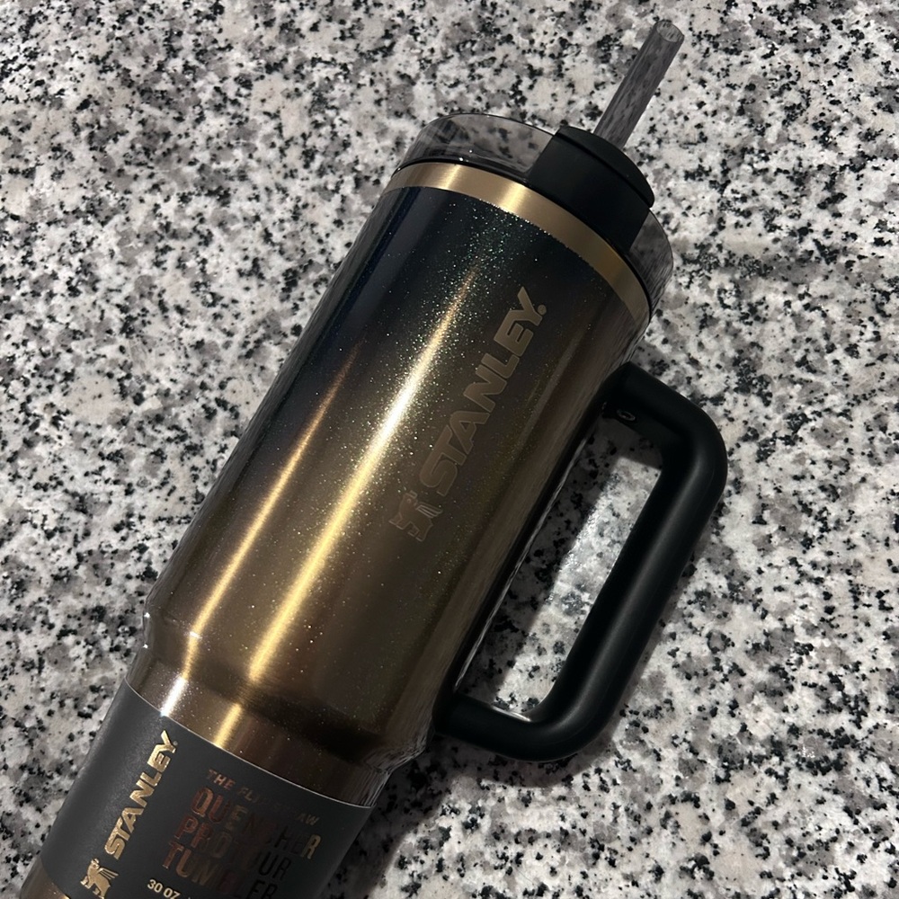 Stanley limited edition black honey 30oz quencher tumbler